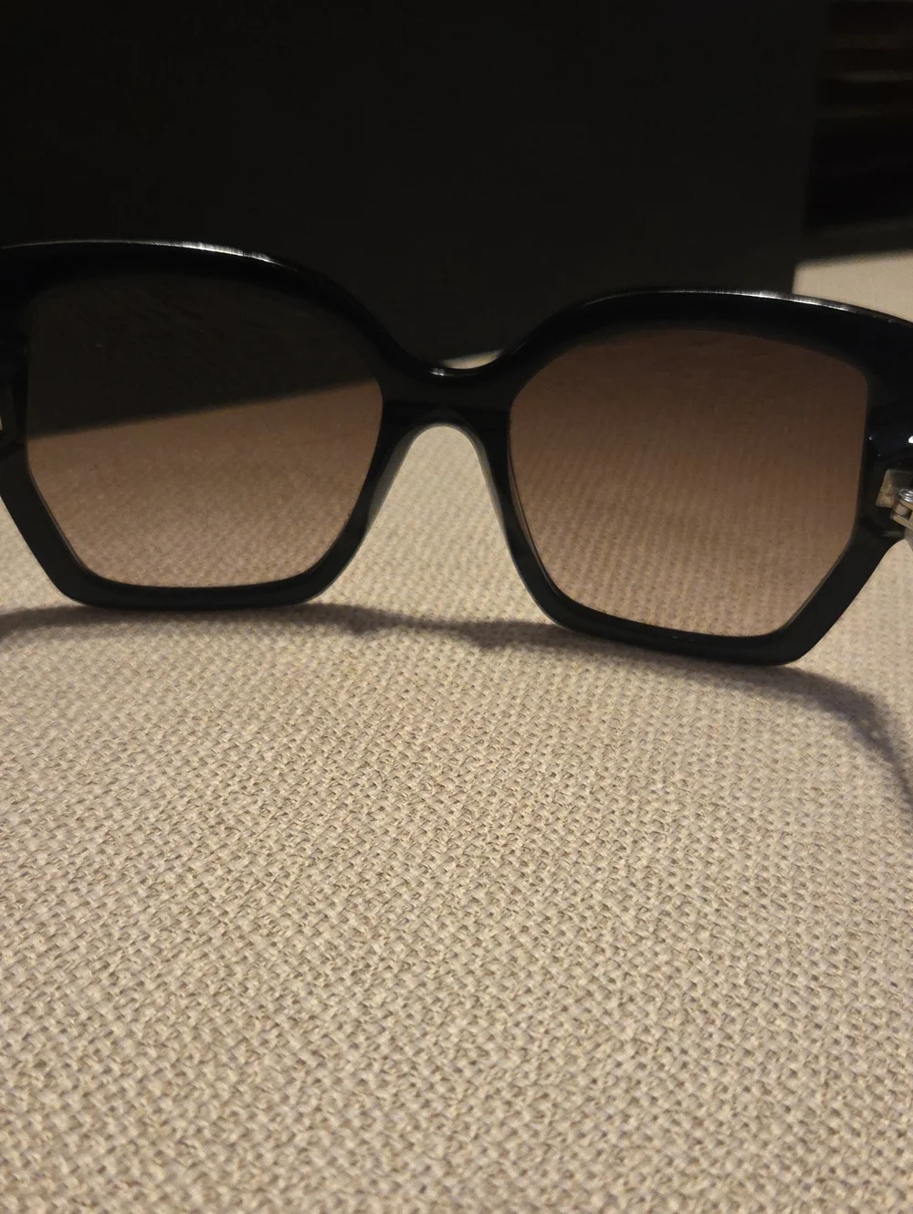 Stunning, authentic Emilio Pucci sunglasses